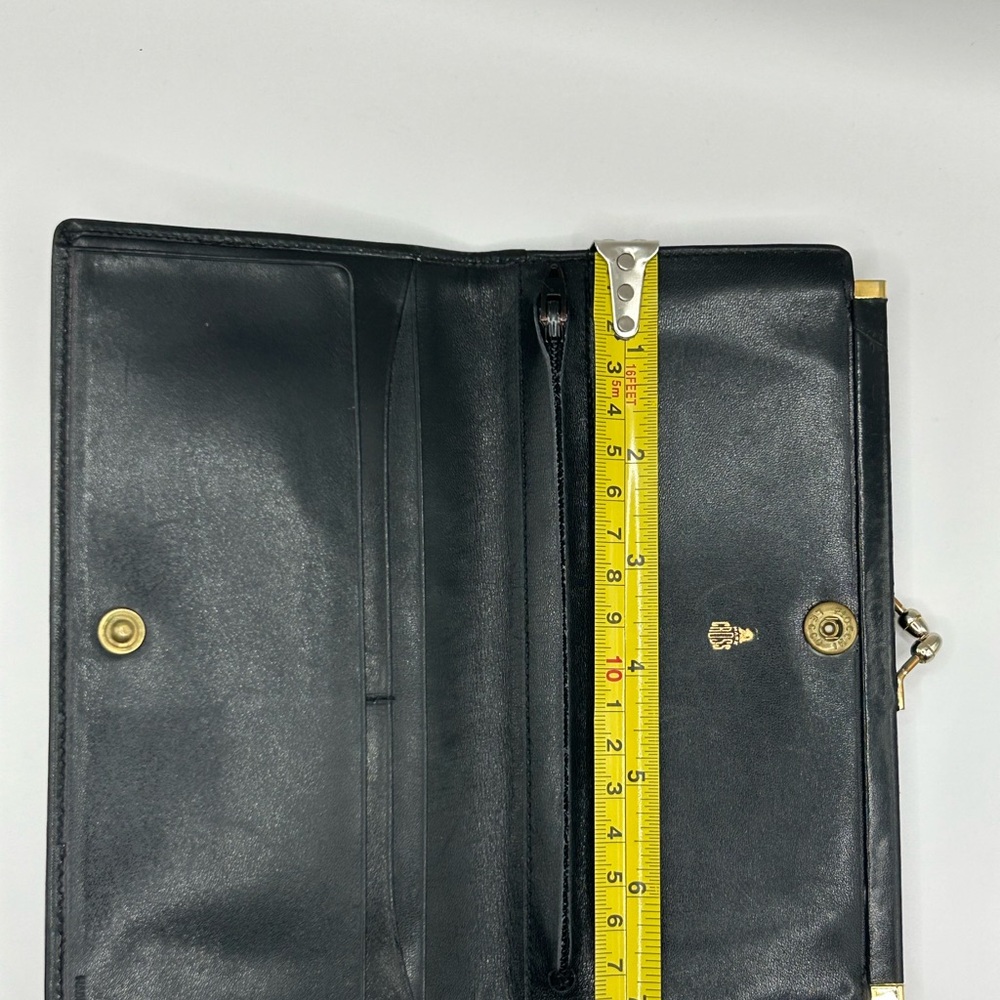 Mark Cross Kiss Lock Wallet with Embossed Crest - Picture 5 of 7